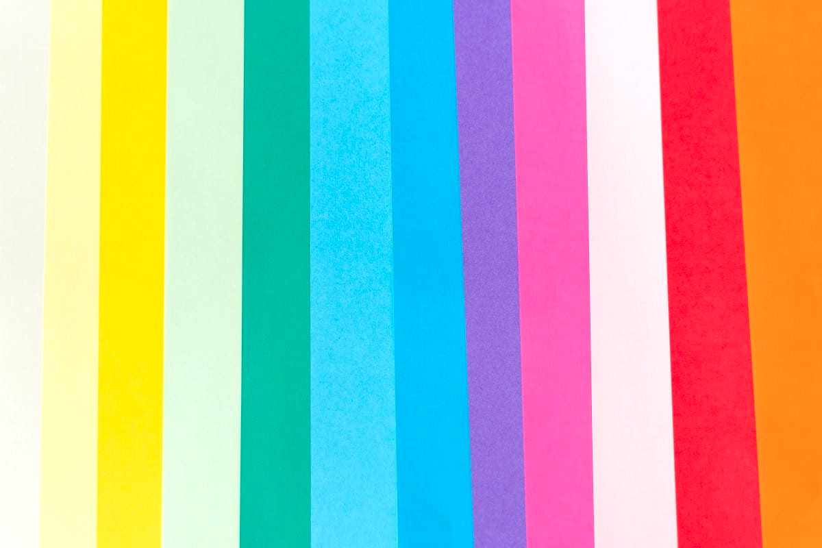 İngilizce renkler ve Türkçe okunuşları nelerdir